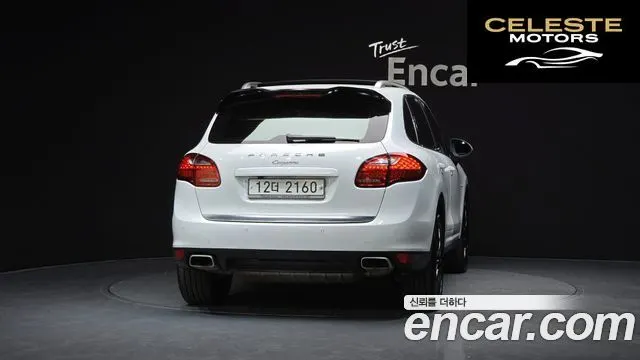 PORSCHE Cayenne 3.0 2013 — photo 4 sur 20
