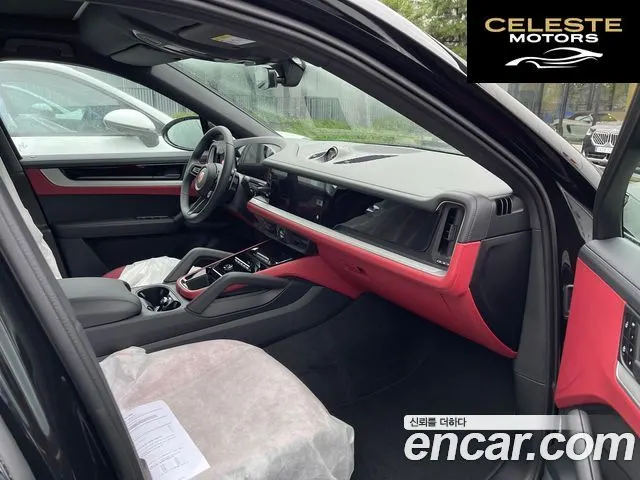 PORSCHE Cayenne (PO536) 3.0 Coupé 2025 — photo 3 sur 3