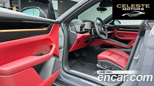 PORSCHE Macan EV 4 2025 — photo 13 sur 33