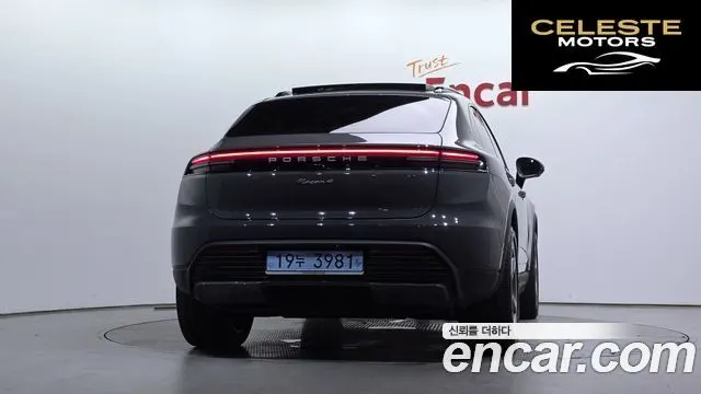 PORSCHE Macan EV 4 2025 — photo 4 sur 33