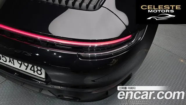 PORSCHE 911 (992) Carrera 4 GTS 2024 — photo 9 sur 30