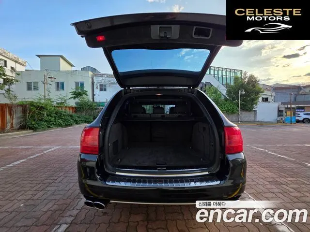 PORSCHE Cayenne 4.5 Turbo S 2006 — photo 20 sur 22