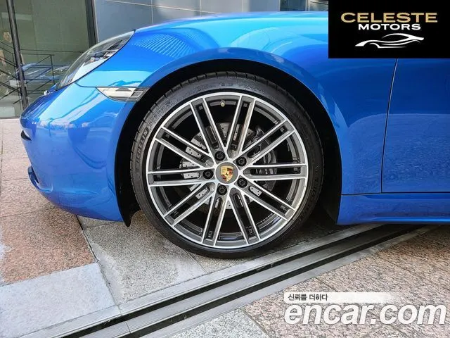 PORSCHE 718 Boxster 2.0 2018 — photo 20 sur 26