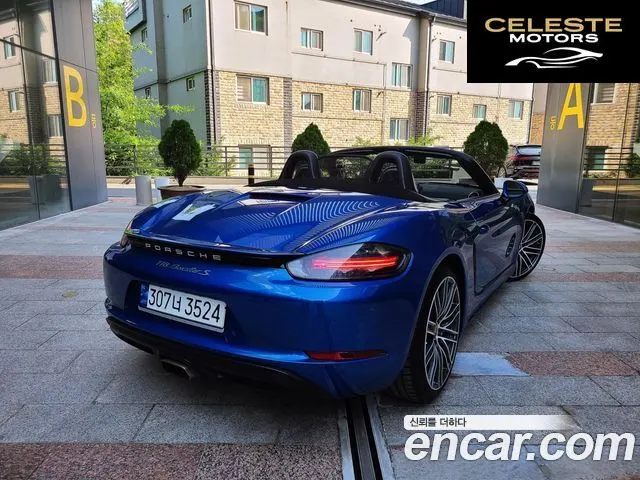 PORSCHE 718 Boxster 2.0 2018 — photo 3 sur 26