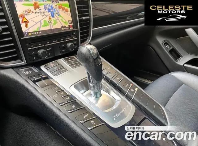 PORSCHE Panamera 3.6 2WD 2011 — photo 13 sur 26
