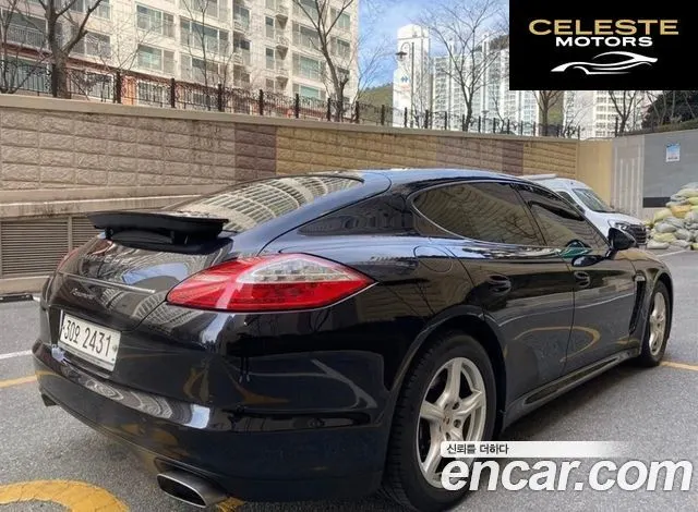 PORSCHE Panamera 3.6 2WD 2011 — photo 4 sur 26