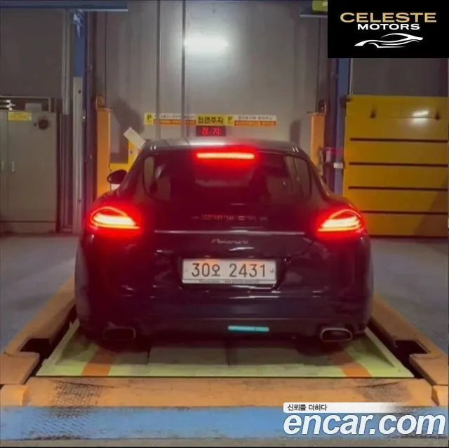 PORSCHE Panamera 3.6 2WD 2011 — photo 9 sur 26