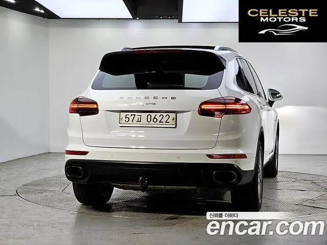 PORSCHE Cayenne 3.0 2016 — photo 3 sur 26