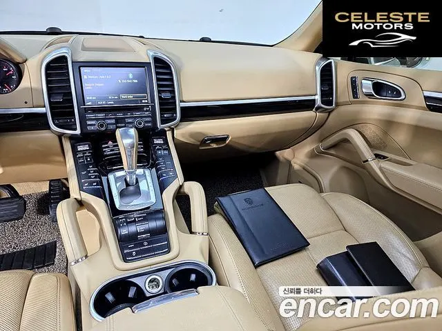PORSCHE Cayenne 3.0 2016 — photo 9 sur 26
