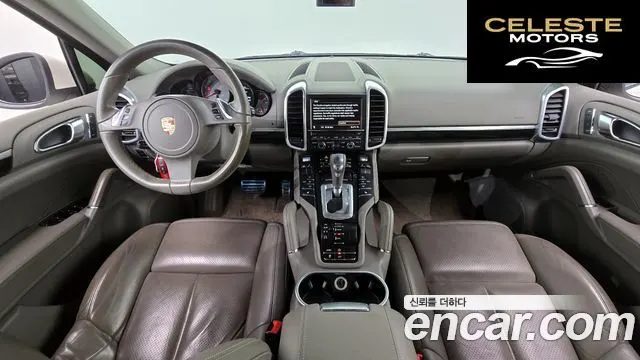 PORSCHE Cayenne 4.8 S 2011 — photo 7 sur 20