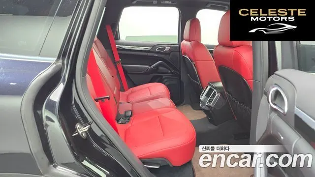PORSCHE Cayenne 3.0 2012 — photo 19 sur 20