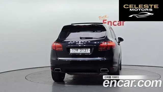 PORSCHE Cayenne 3.0 2012 — photo 4 sur 20
