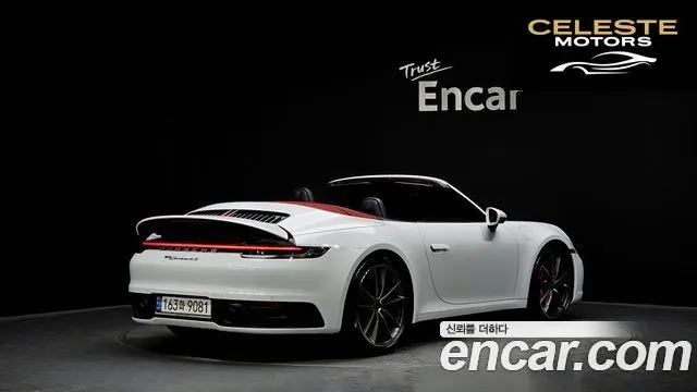 PORSCHE 911 (992) Carrera 4S Cabriolet 2021 — photo 2 sur 37
