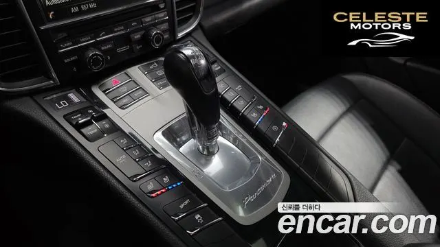PORSCHE Panamera 3.6 AWD 2014 — photo 12 sur 30