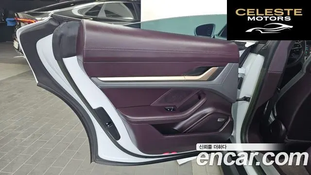 PORSCHE Taycan 2023 — photo 15 sur 41