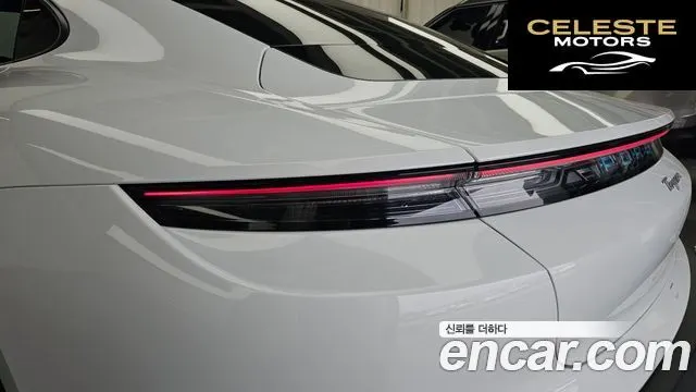 PORSCHE Taycan 2023 — photo 9 sur 41