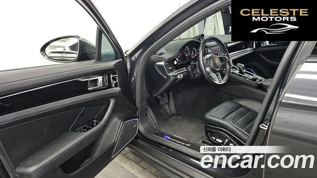 PORSCHE Panamera (971) 3.0 AWD 2018 — photo 13 sur 36