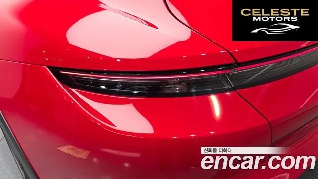 PORSCHE Taycan Turbo 2022 — photo 9 sur 32