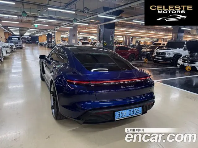 PORSCHE Taycan 4S 2024 — photo 20 sur 26