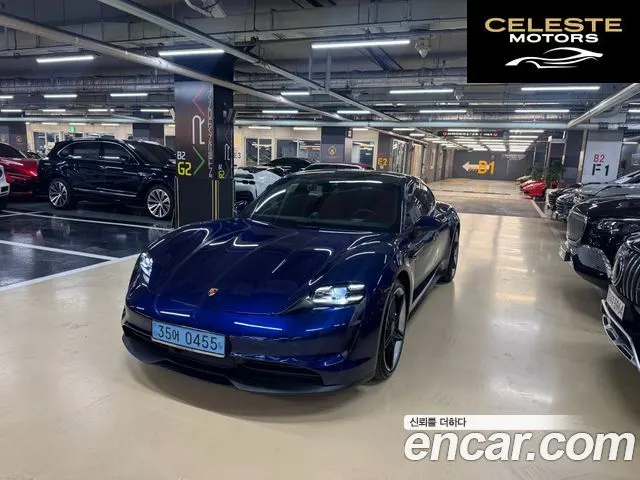 PORSCHE Taycan 4S 2024 — photo 22 sur 26