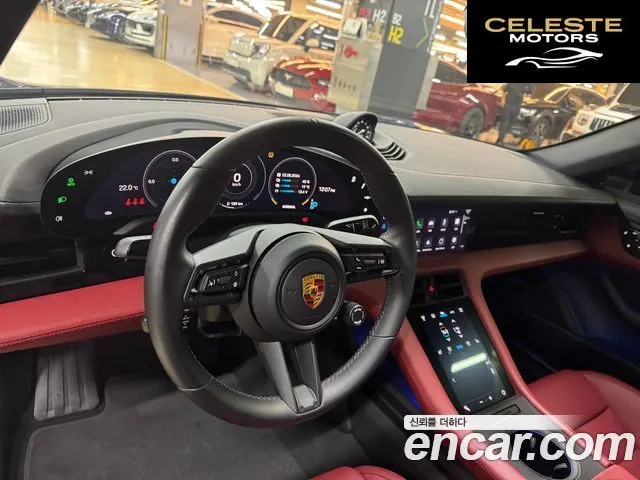 PORSCHE Taycan 4S 2024 — photo 9 sur 26