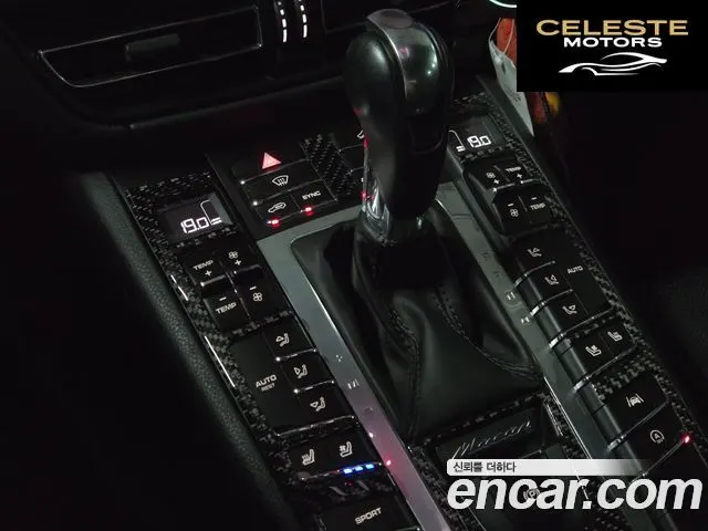PORSCHE Macan 2.0 2019 — photo 11 sur 25