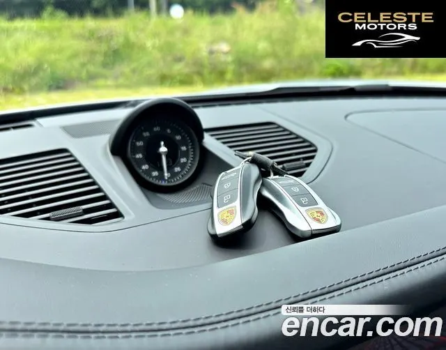 PORSCHE 911 (992) Carrera 2022 — photo 15 sur 24