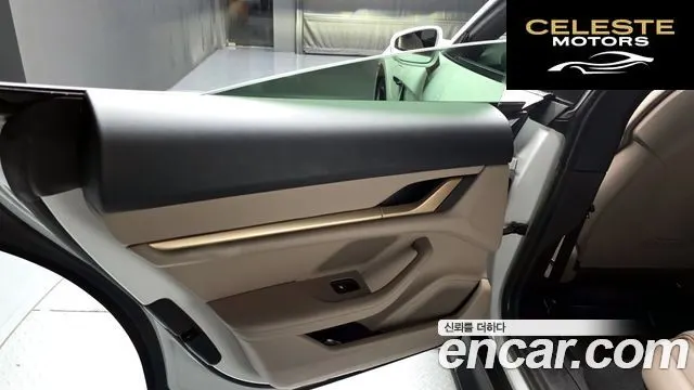PORSCHE Taycan 2024 — photo 15 sur 41