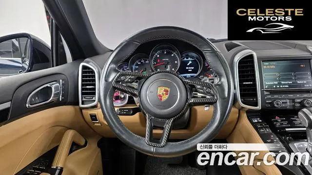 PORSCHE Cayenne 3.0 2015 — photo 12 sur 20