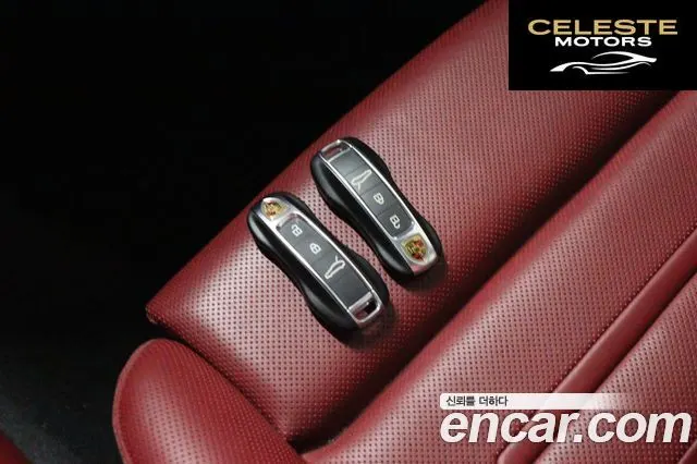 PORSCHE Panamera (971) 2.9 AWD E-High 2021 — photo 19 sur 26