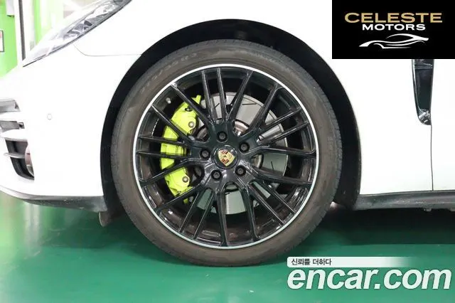 PORSCHE Panamera (971) 2.9 AWD E-High 2021 — photo 20 sur 26