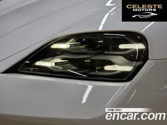PORSCHE Taycan 2025 — photo 11 sur 26