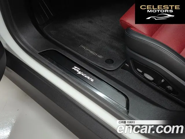PORSCHE Taycan 2025 — photo 15 sur 26