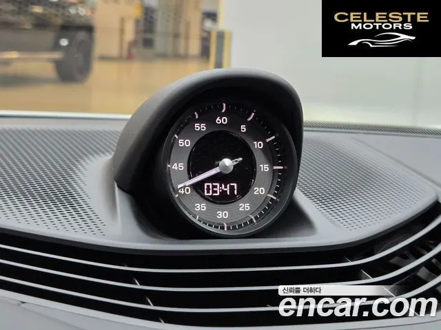 PORSCHE Taycan 2025 — photo 16 sur 26