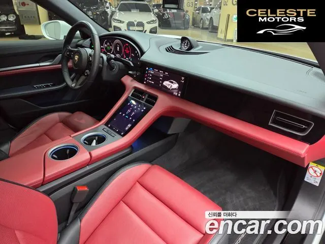 PORSCHE Taycan 2025 — photo 17 sur 26