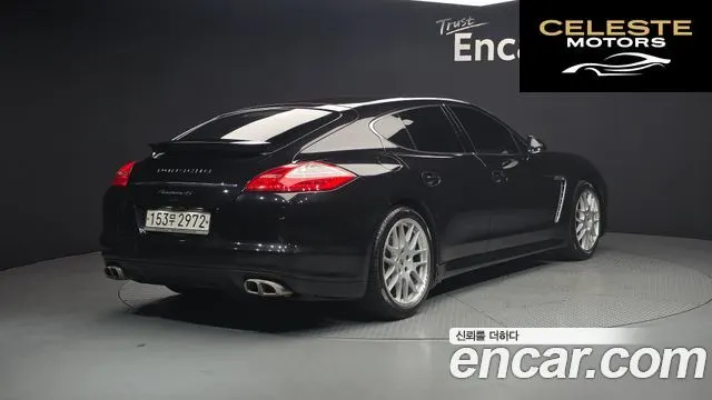 PORSCHE Panamera 4.8 4S 2010 — photo 2 sur 26