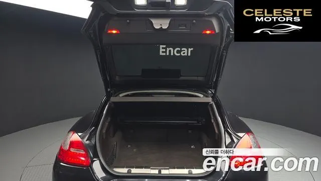 PORSCHE Panamera 4.8 4S 2010 — photo 20 sur 26