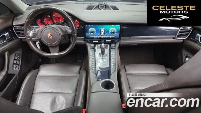 PORSCHE Panamera 4.8 4S 2010 — photo 24 sur 26