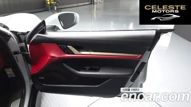 PORSCHE Taycan 4S 2022 — photo 14 sur 32