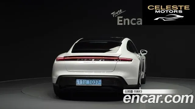 PORSCHE Taycan 4S 2022 — photo 4 sur 32