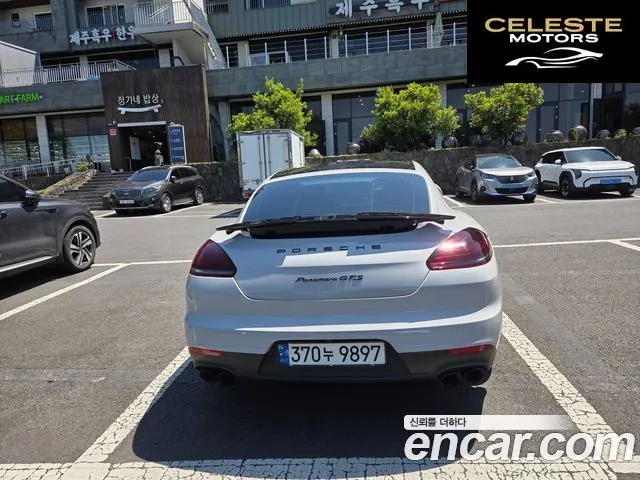 PORSCHE Panamera 4.8 GTS 2014 — photo 14 sur 17