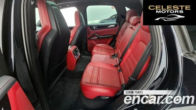 PORSCHE Cayenne (PO536) 3.0 2019 — photo 18 sur 33