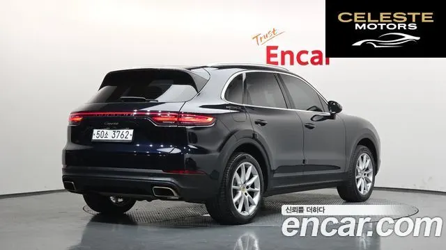 PORSCHE Cayenne (PO536) 3.0 2019 — photo 2 sur 33