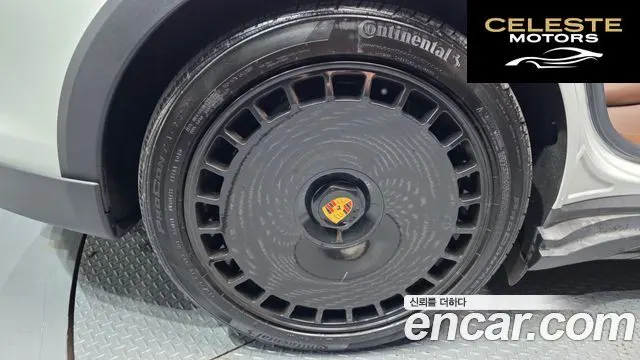 PORSCHE Taycan 4S 2022 — photo 5 sur 26