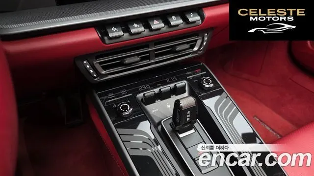 PORSCHE 911 (992) Carrera Cabriolet 2024 — photo 12 sur 39
