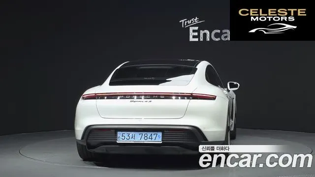 PORSCHE Taycan 2024 — photo 4 sur 41