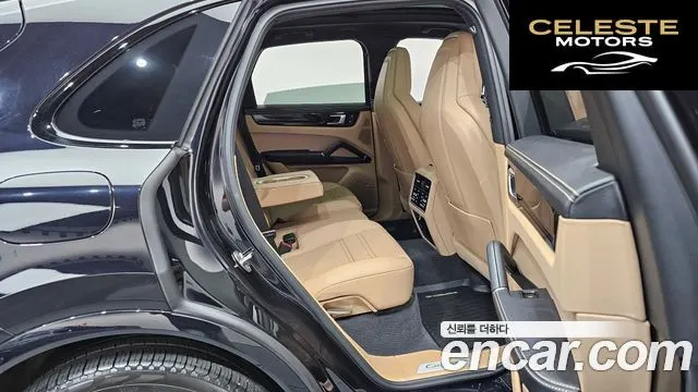 PORSCHE Cayenne (PO536) 3.0 2019 — photo 17 sur 50