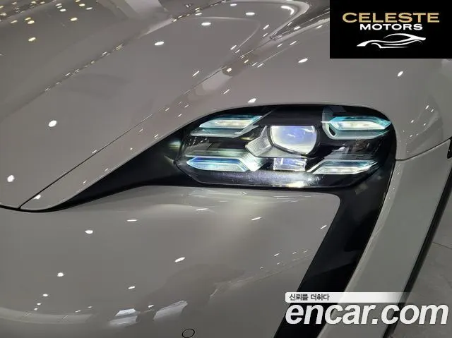 PORSCHE Taycan Turbo 2024 — photo 11 sur 26