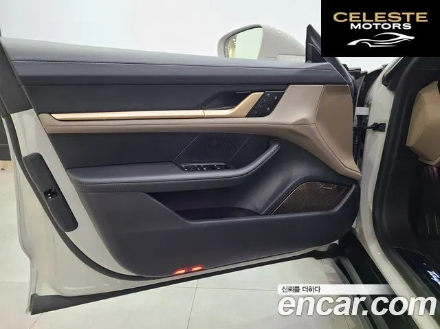 PORSCHE Taycan Turbo 2024 — photo 14 sur 26