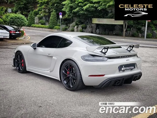 PORSCHE 718 Cayman 4.0 GT4 2023 — photo 7 sur 26
